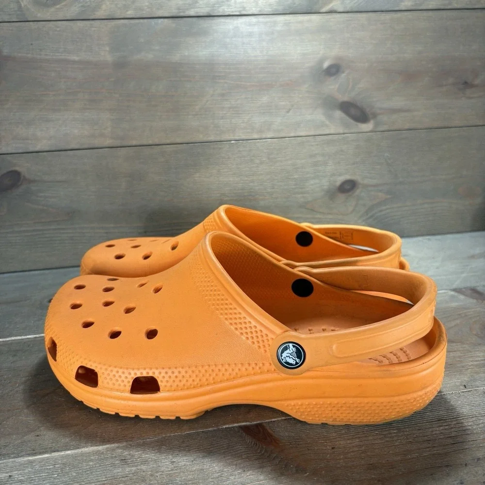 crocs classic mens size 9 shoes orange slip on comfort clogs sandals